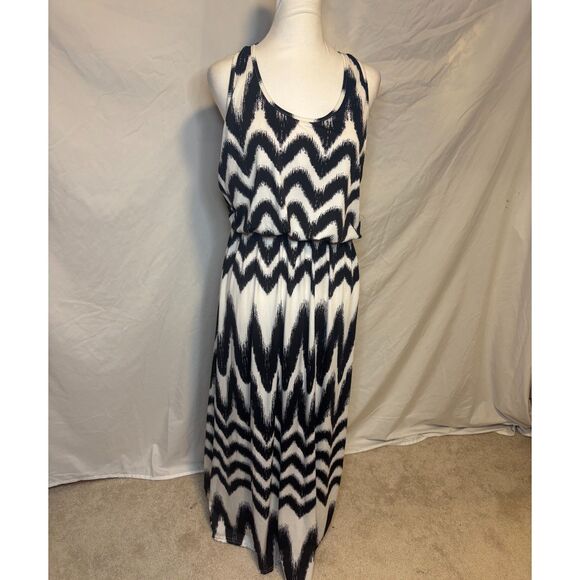 Magic Black and White Pattern Stretch Sleeveless Maxi Dress Stylish - Picture 7 of 8
